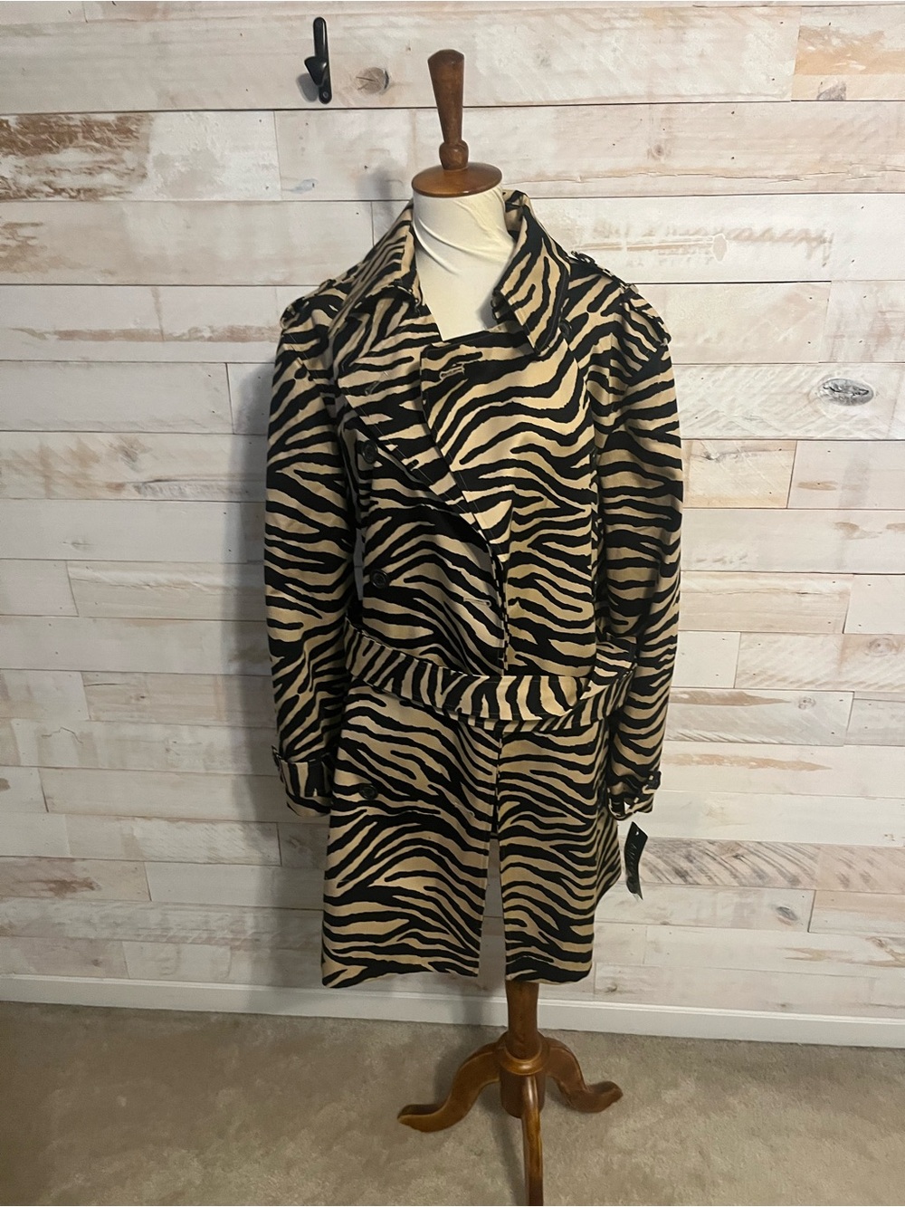 NWT Lauren Ralph Lauren size 2x Women’s Zebra Print Trench Coat - Black & Cream